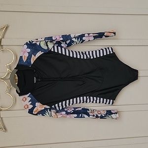 1 pc Rash guard swim suit, long sleeve